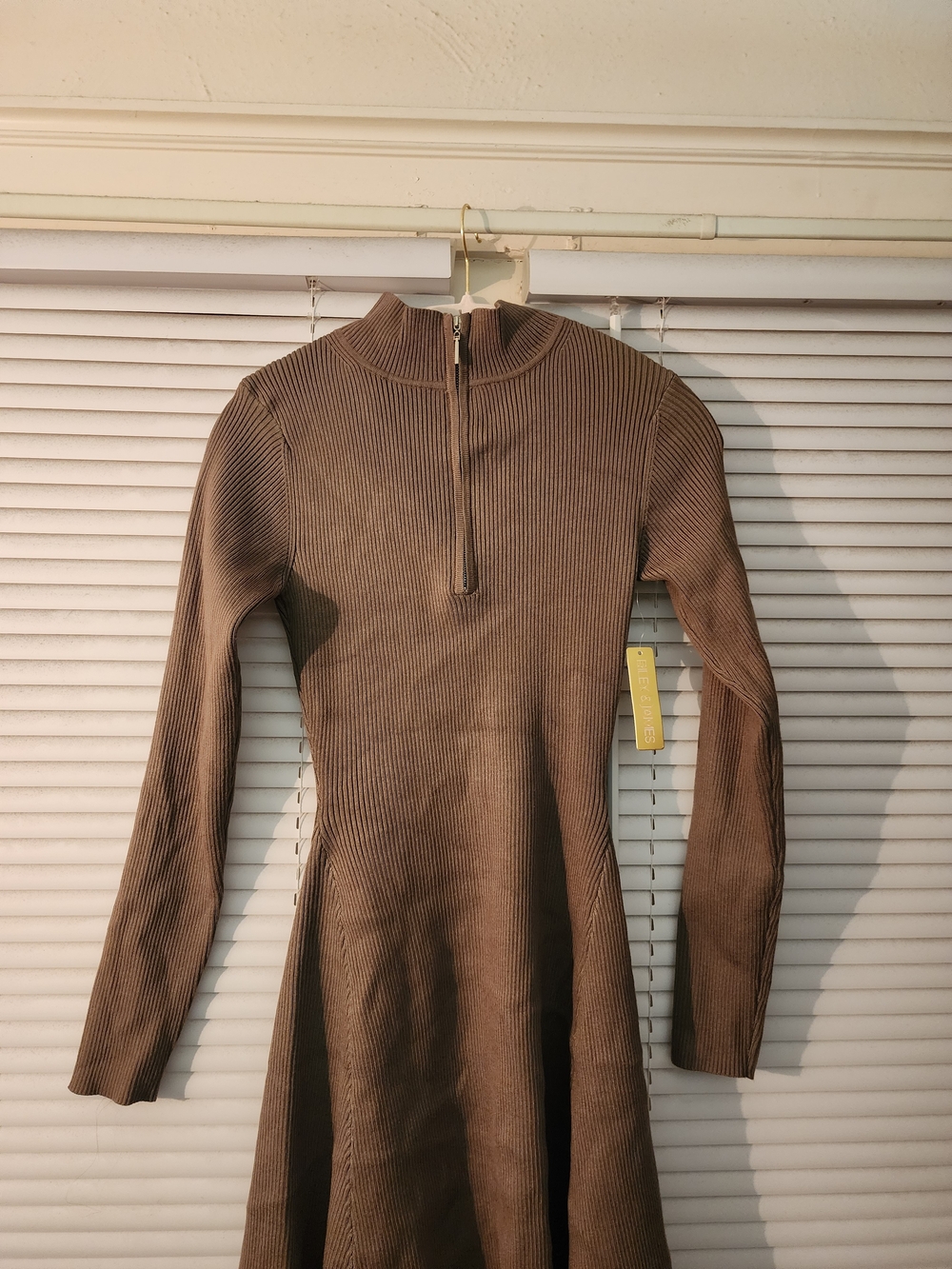 Long Sleeve Ribbed Midi Dress in Brown